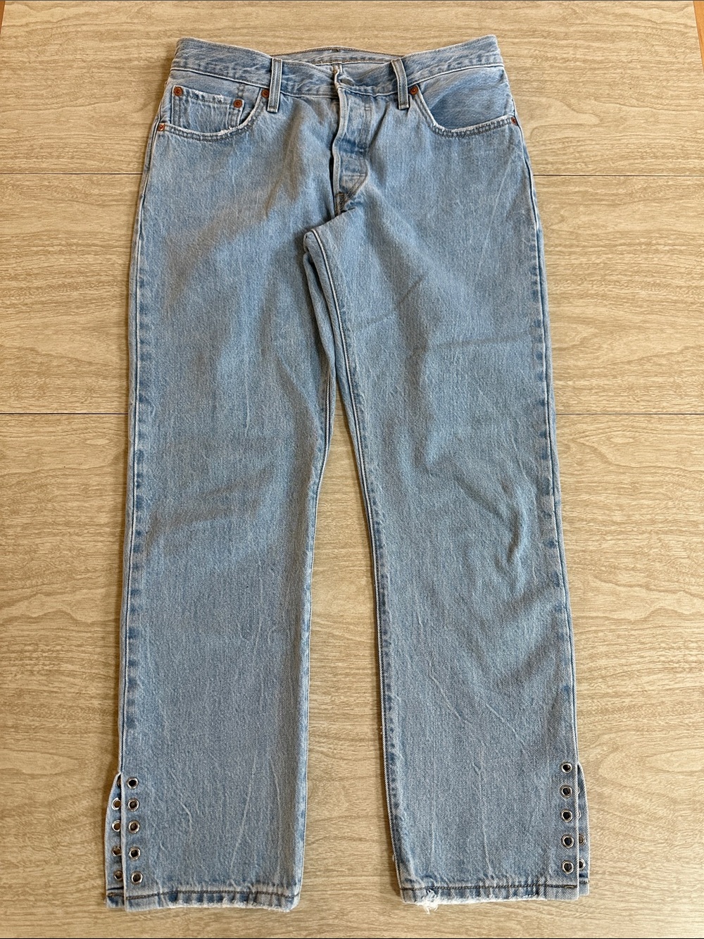 Levi’s 501 Jeans with eyelet details at the ankles, 100% Cotton, 29x28